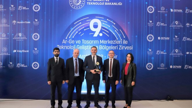 Teknopark İstanbul 3’ncü kez en iyi teknoloji geliştirme bölgesi1