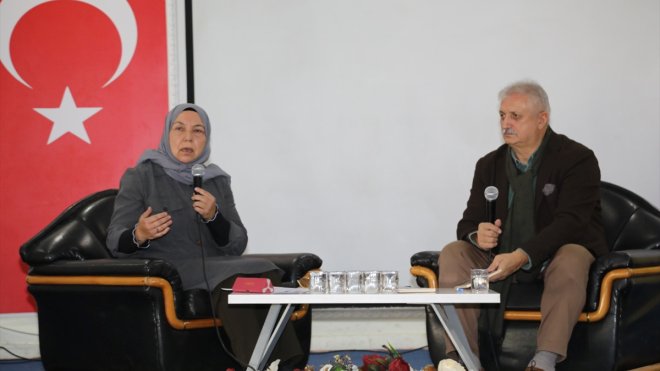Van Büyükşehir Belediyesi yazarları gençlerle buluşturdu
