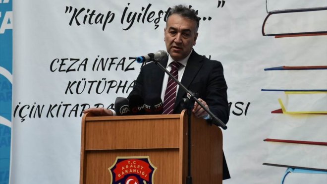 Van, Hakkari ve Bitlis'te ceza infaz kurumları için kitap bağışı kampanyası düzenlendi