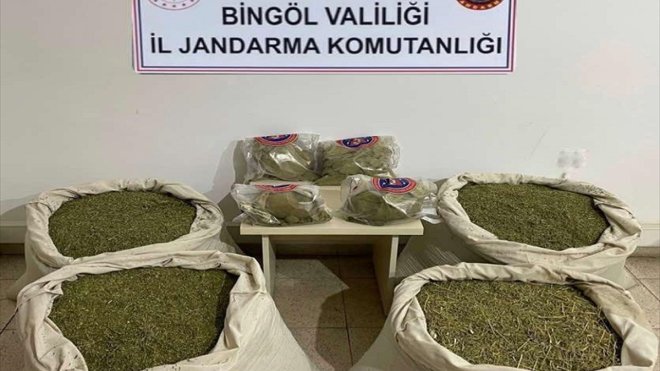 Diyarbakır'da 145 kilogram toz esrar ele geçirildi