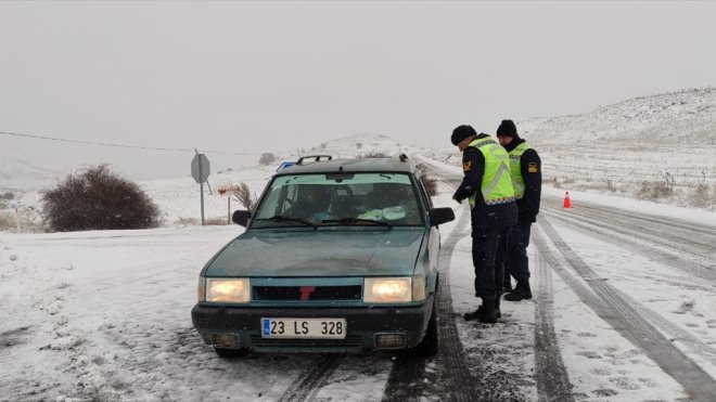 Kahramanmaraş, Malatya ve Adıyaman'da kar yağışı etkili oldu