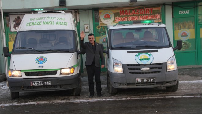 Muş Belediyesi, Malazgirt Ziraat Odasına cenaze aracı hibe etti