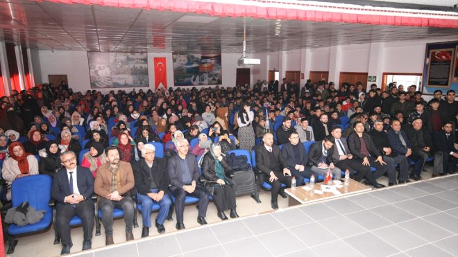 Özalp Müftülüğü gençlerle buluşma etkinliği düzenledi