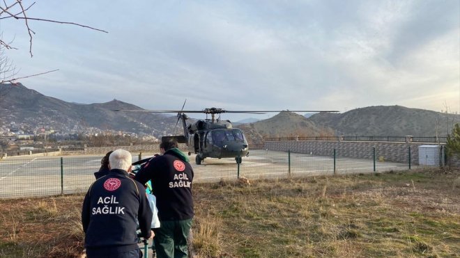Tunceli'de askeri helikopter kalp hastası için havalandı