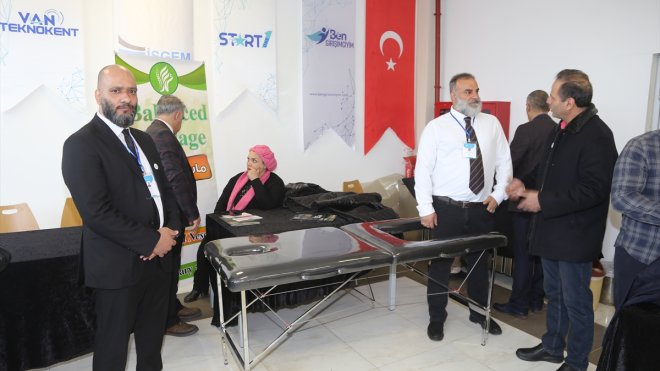 Van'da "Tamamlayıcı Tıp, Alternatif Tıp ve Medikal Festivali" başladı