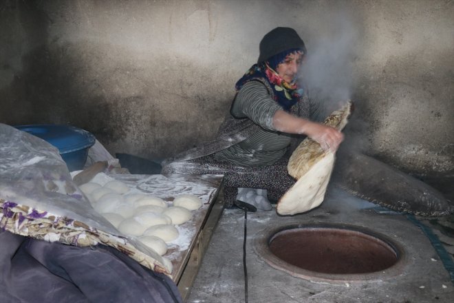 ekmek kadınlar Ağrı