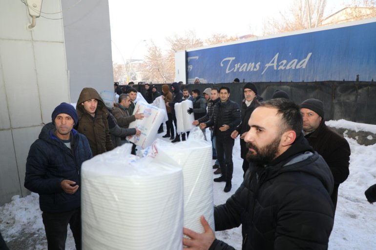 Ağrılılar depremzedeler için birlik oldu3