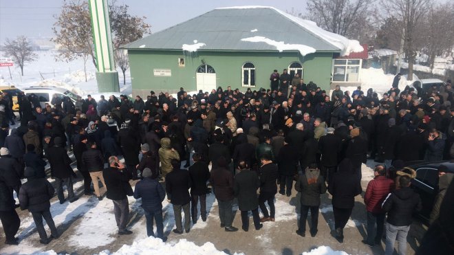 Depremde hayatını kaybeden Ercan Yeşilırmak Bitlis'te toprağa verildi