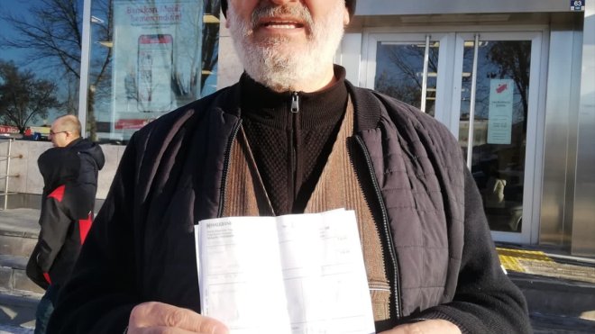Erzurumlu 15 Temmuz gazisi umre parasını depremzedelere bağışladı