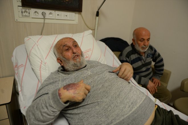 Hüseyin anlattı dede enkaz  yaşadıklarını altında 6