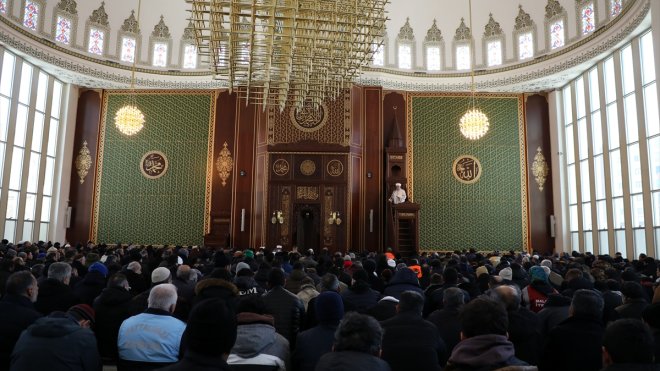 Malatya'da cuma namazı ve gıyabi cenaze namazı kılındı