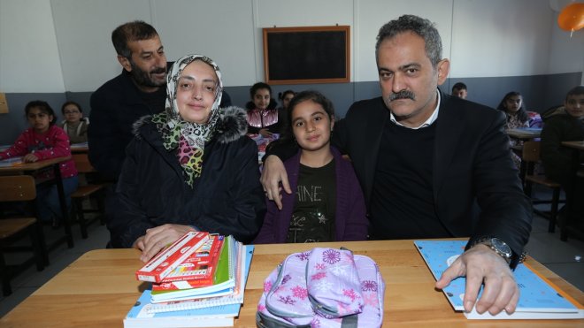 Malatya'daki depremde hayatını kaybeden üniversite öğrencisinin adı eğitim merkezine verildi