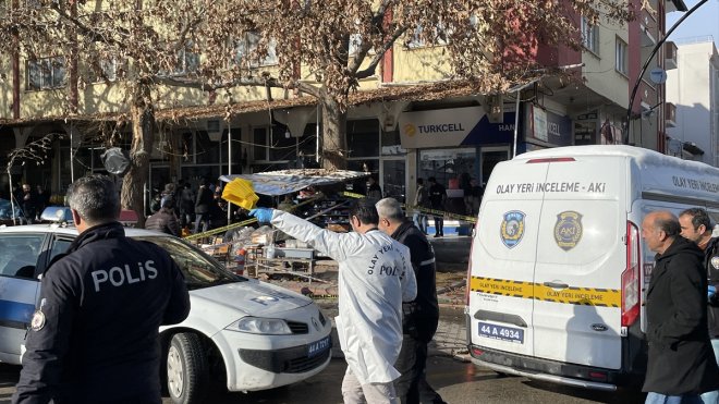 Malatya'da seyyar satıcının tüfekle vurduğu 5'i zabıta 6 kişi yaralandı