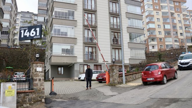 Depremzede aileye Trabzon'daki site sakinleri sahip çıktı