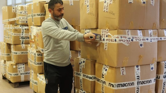 Trabzonspor, TS Club tırını depremzedeler için gönderecek