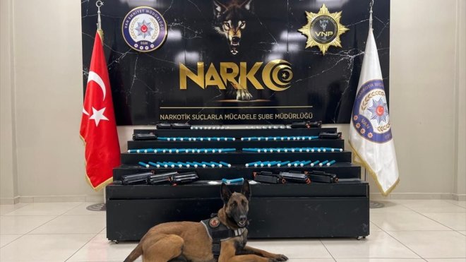 Van'da 10 kilo 60 gram uyuşturucu ele geçirildi