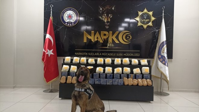 Van'da 37 kilo 600 gram uyuşturucu ele geçirildi