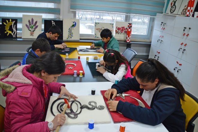 öğrenciler Gençlik el AĞRI - Eleşkirt