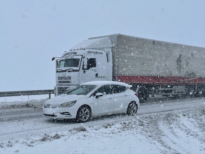 Kar ve tipi ulaşımı - AĞRI aksattı 1