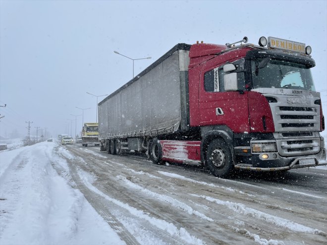 AĞRI ulaşımı Kar - aksattı tipi ve 5