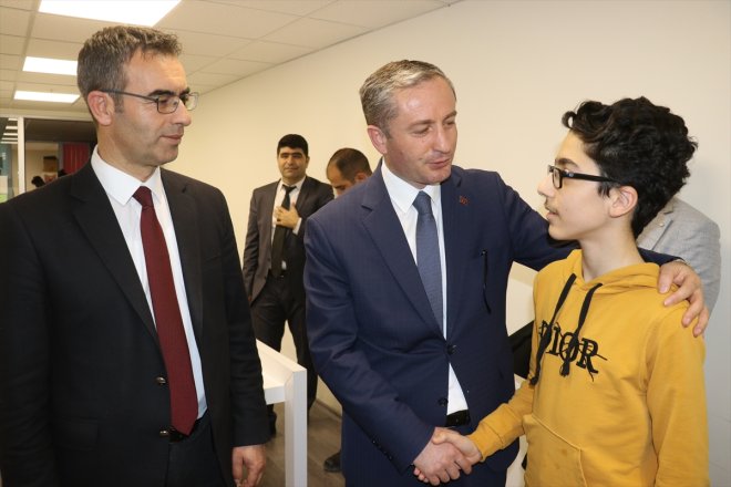 hafta Öğretmenler akşamları gönüllü depremzede için mesaide ve - AĞRI öğrenciler sonları 10