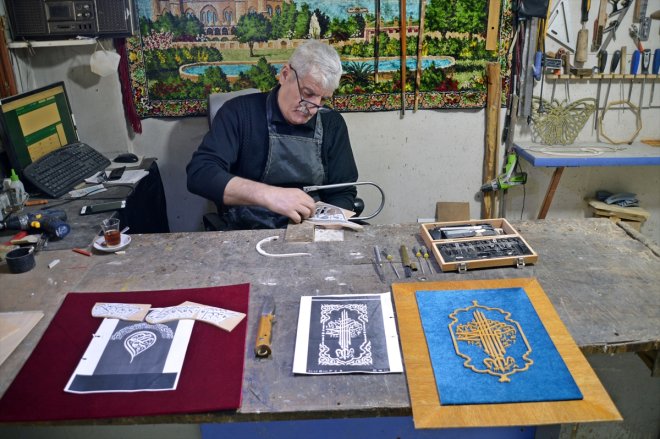 ahşapları atıl ustası işliyor nakış sanatı naht gibi Ağrılı 3