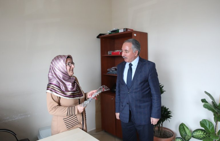 AİÇÜ Rektörü Prof. Dr. Karabulut Kadınlar Günü