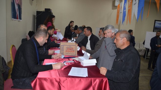 AK Parti Muş teşkilatında temayül yoklaması yapıldı