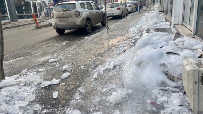 Ağrı'da soğuk hava etkili oluyor