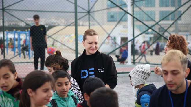Dokuz Eylül Üniversitesi Rektörü Hotar, Malatya