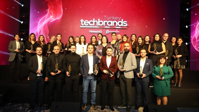 Sabiha Gökçen, havalimanı sektörünün en teknolojik markası seçildi