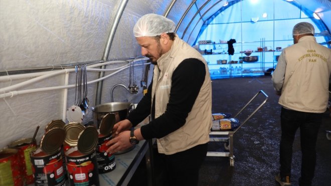 Malatya'da 317 noktada yemek dağıtımı yapılıyor