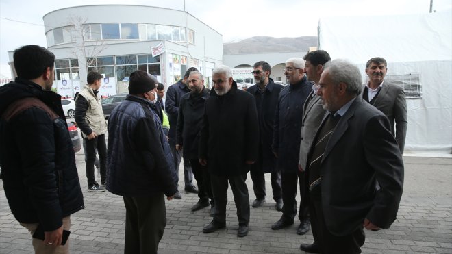 HÜDA PAR Genel Başkanı Yapıcıoğlu, İYİ Parti İstanbul İl Başkanlığına yönelik saldırıyı kınadı:
