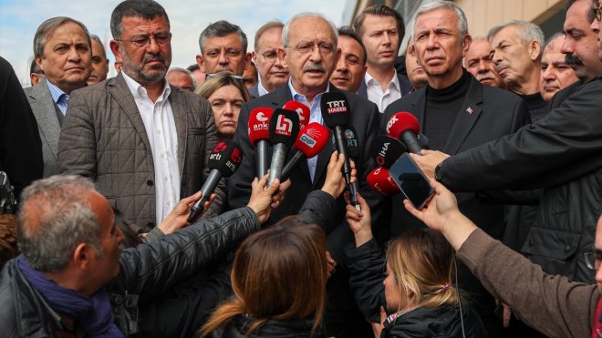 CHP Genel Başkanı Kılıçdaroğlu, depremlerden etkilenen Malatya'da açıklamalarda bulundu: