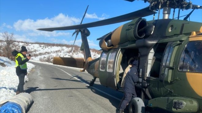 Malatya kırsalındaki depremzedelere 84 ton yardım "demir kanatlar"la ulaştırıldı