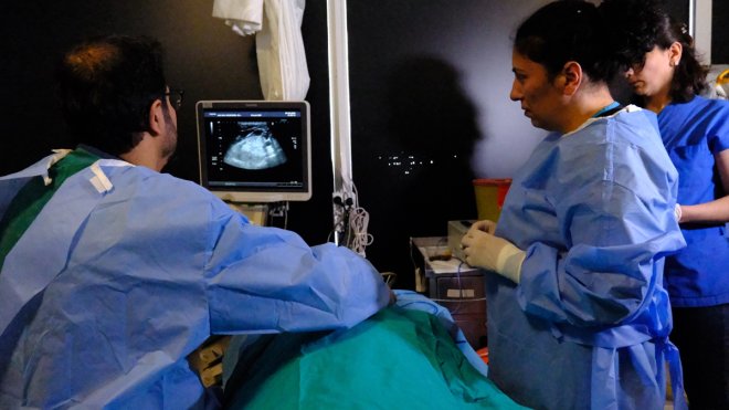 Van'da tiroit hastaları ameliyatsız tedaviyle sağlığına kavuşuyor