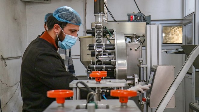 Van'da yerli imkanlarla üretilen "saç fiberi" 15 ülkeye satılıyor