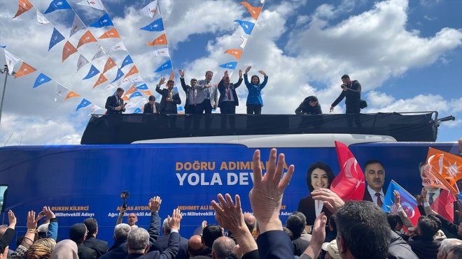 Ağrı'da AK Parti'nin milletvekili adayları tanıtıldı