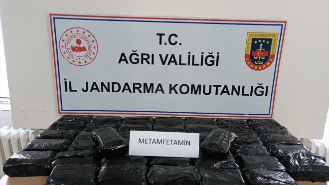 Ağrı'da 43 kilo 900 gram uyuşturucu ele geçirildi