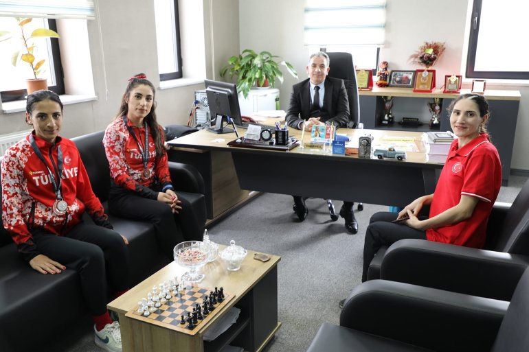 Ağrı Hasibe Demir Aslı Kızılkaya Fatma Karasu2