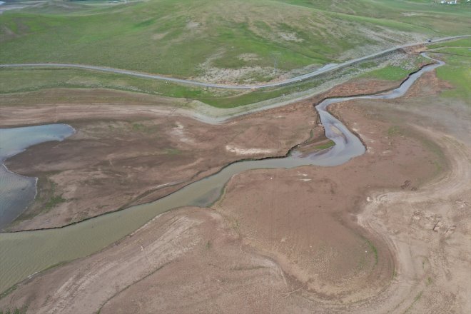 yaradı baraj akarsulara AĞRI yağışları ve İlkbahar altındaki kuraklık tehlikesi - 13