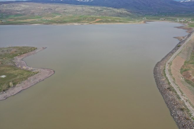 akarsulara AĞRI İlkbahar ve altındaki yaradı tehlikesi yağışları baraj - kuraklık 10