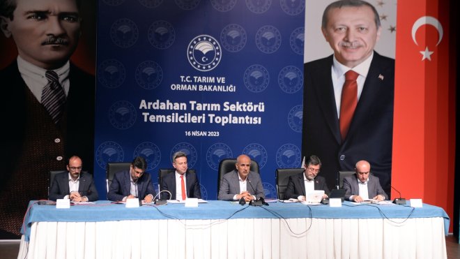 ARDAHAN - Bakan Vahit Kirişci, orman şehitlerinin resmi unvana kavuşacağını açıkladı1