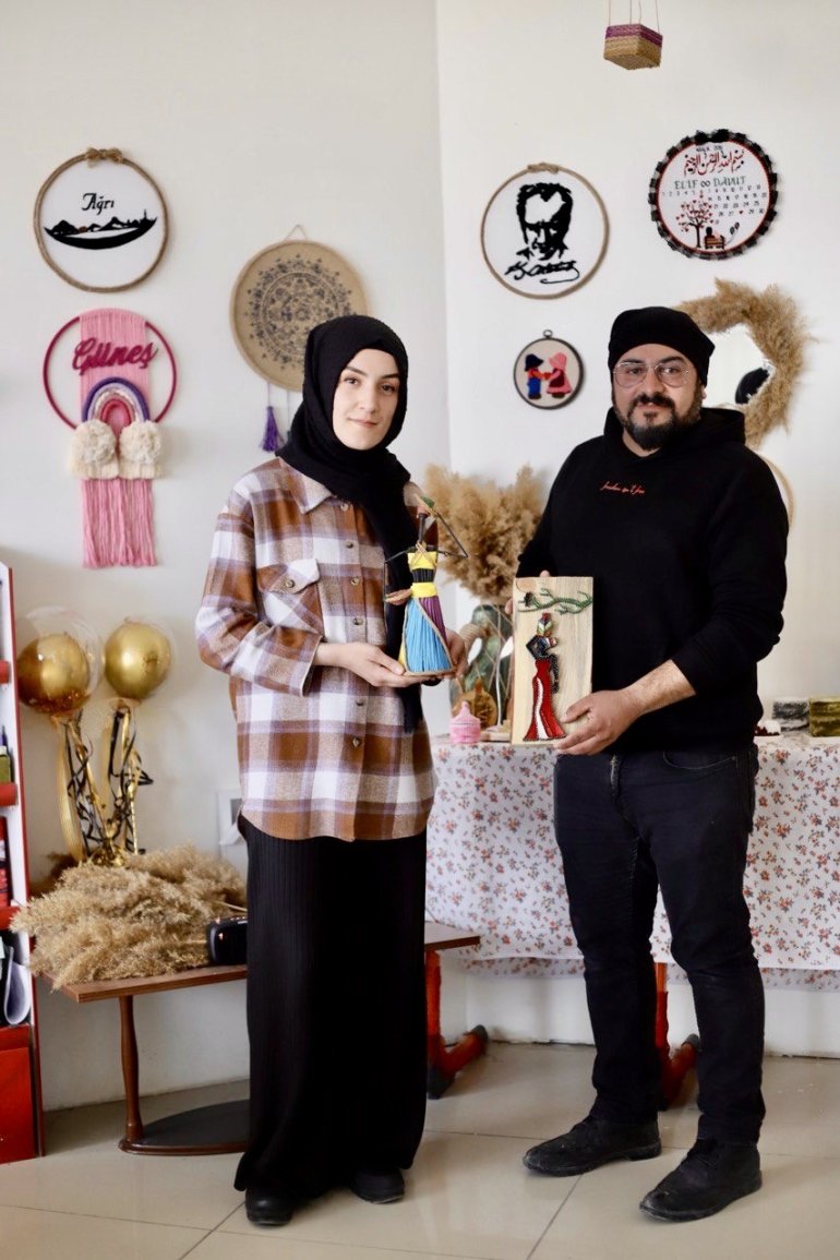 Aşklarına vesile olan filografi sanatını yeni nesillere aktarıyorlar11