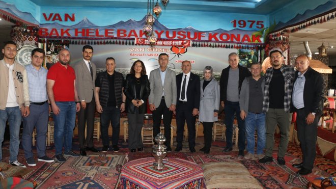 Azerbaycan'dan Van'a gelen heyet ziyaretlerini tamamladı