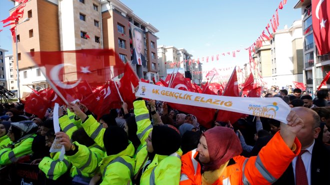 Bakan Kurum Elazığ