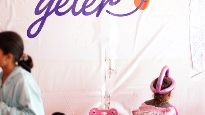 Deprem bölgesindeki çocuklar için Hepsiburada Bir Gülüş Yeter etkinlikleri başladı1