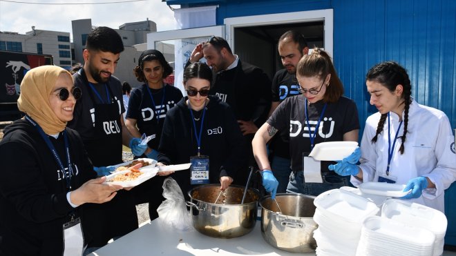 Dokuz Eylül Üniversitesi gönüllüleri, Malatya