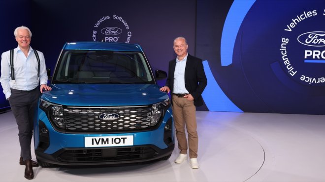 Ford Pro yeni E-Transit Courier