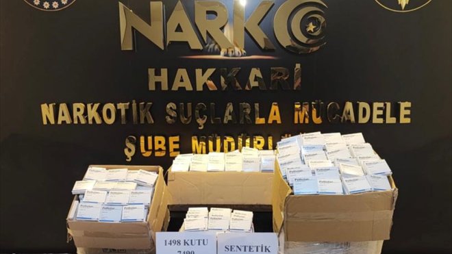 Hakkari'de 1498 kutu ilaç ele geçirildi